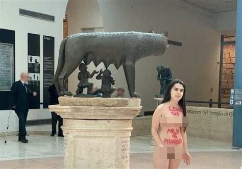 Roma, Maria Sofia Federico nuda ai Musei Capitolini: video